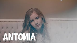 ANTONIA  In Oglinda  Lyrics Video [upl. by Florin]